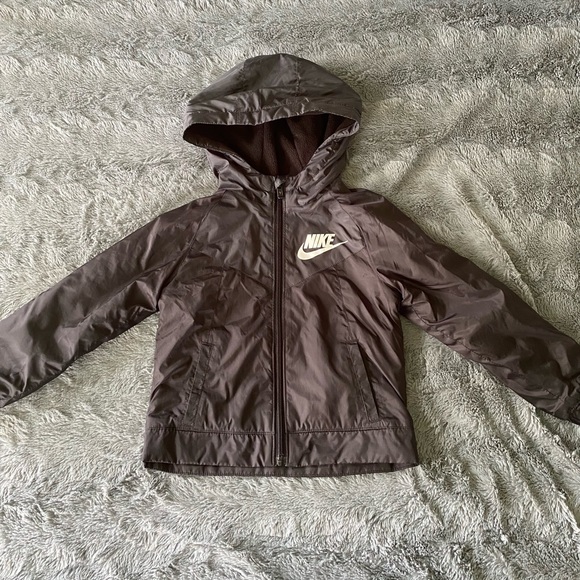Nike Windrunner Jacket Size 3T - Picture 2 of 5